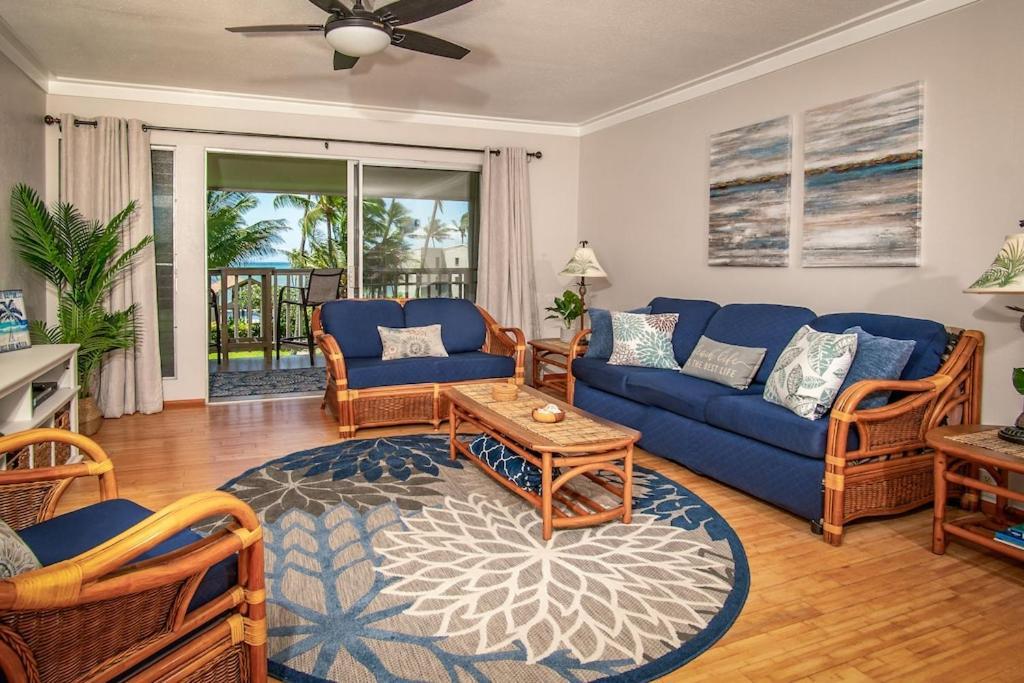 Molokai Island Retreat With Beautiful Ocean Views And Pool - Newly Remodeled! Lejlighed Ualapue Eksteriør billede